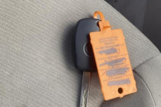 Aile avant gauche RENAULT CLIO 3