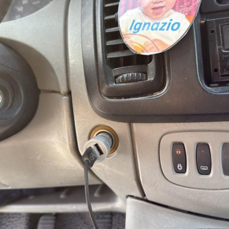 Aile avant droit RENAULT TRAFIC 2 Photo n°19
