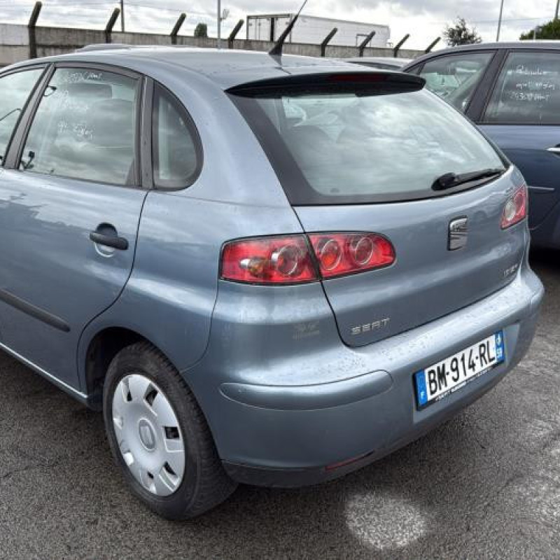 Calandre SEAT IBIZA 3 Photo n°19