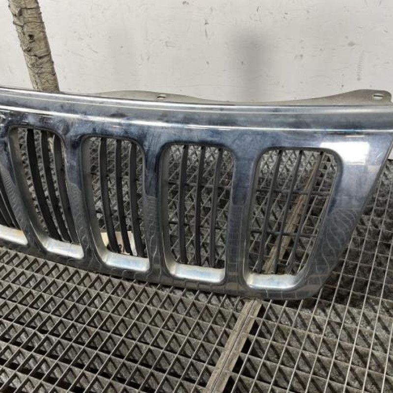 Calandre JEEP GRAND CHEROKEE 1 Photo n°3