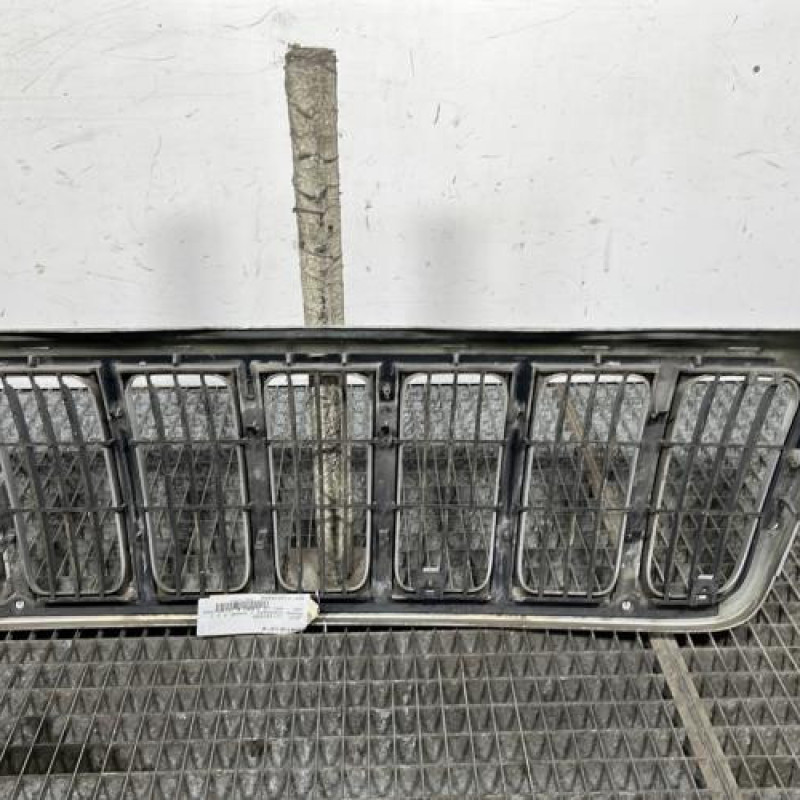 Calandre JEEP GRAND CHEROKEE 1 Photo n°4