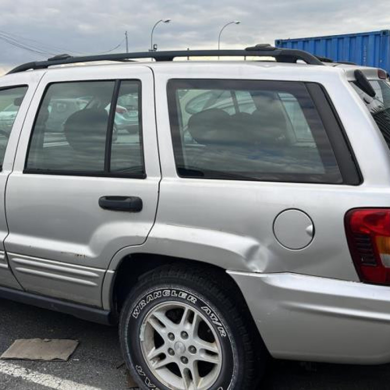 Calandre JEEP GRAND CHEROKEE 1 Photo n°5