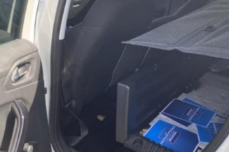 Porte avant droit PEUGEOT 208 1