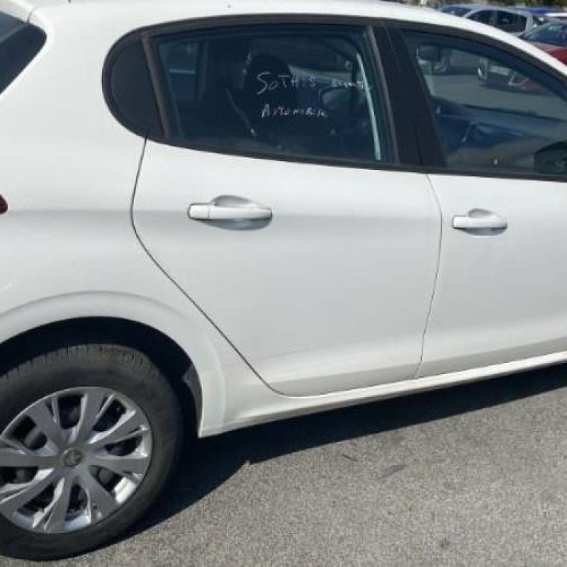 Porte avant droit PEUGEOT 208 1 Photo n°14