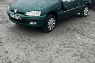 Porte avant droit PEUGEOT 106