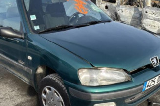 Porte avant droit PEUGEOT 106