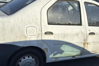 Malle/Hayon arriere DACIA LOGAN 1