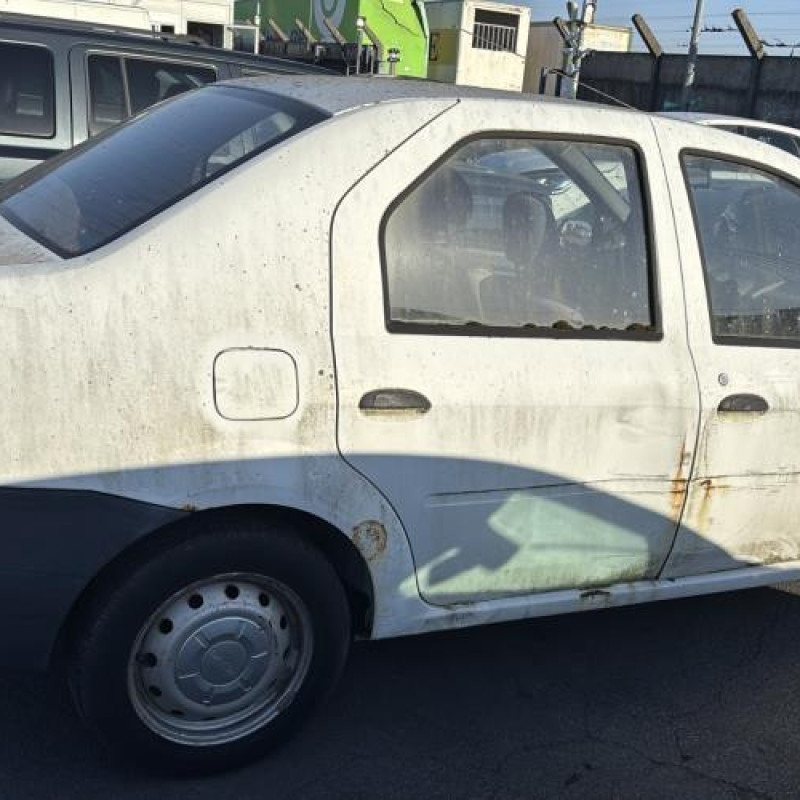 Malle/Hayon arriere DACIA LOGAN 1 Photo n°16