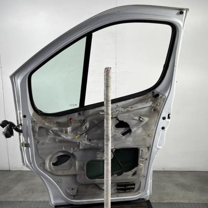 Porte avant droit RENAULT TRAFIC 2 Photo n°7