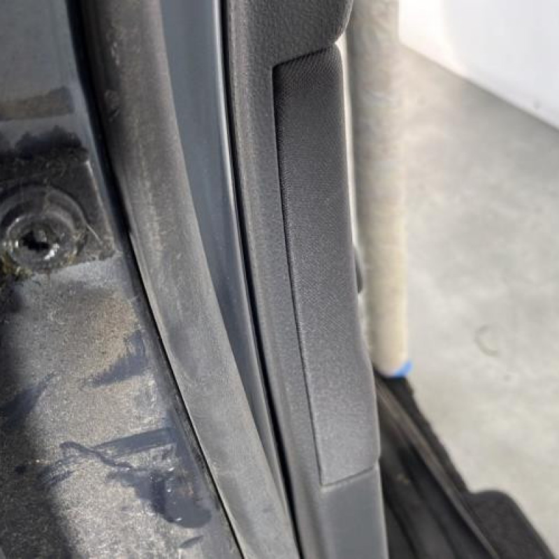 Porte arriere droit VOLKSWAGEN POLO 4 Photo n°4