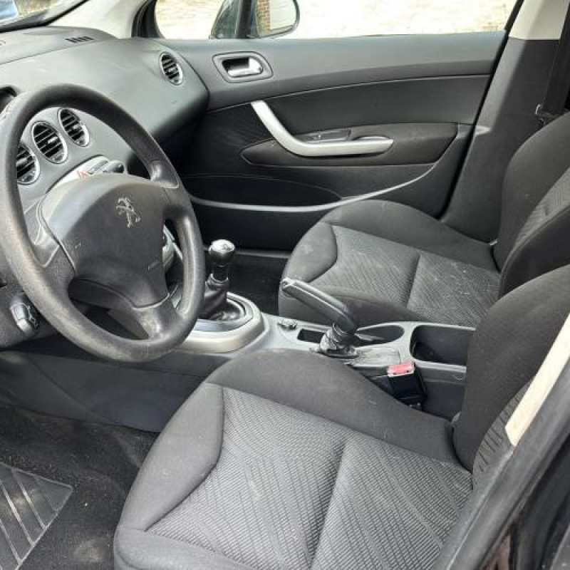 Malle/Hayon arriere PEUGEOT 308 1 Photo n°17