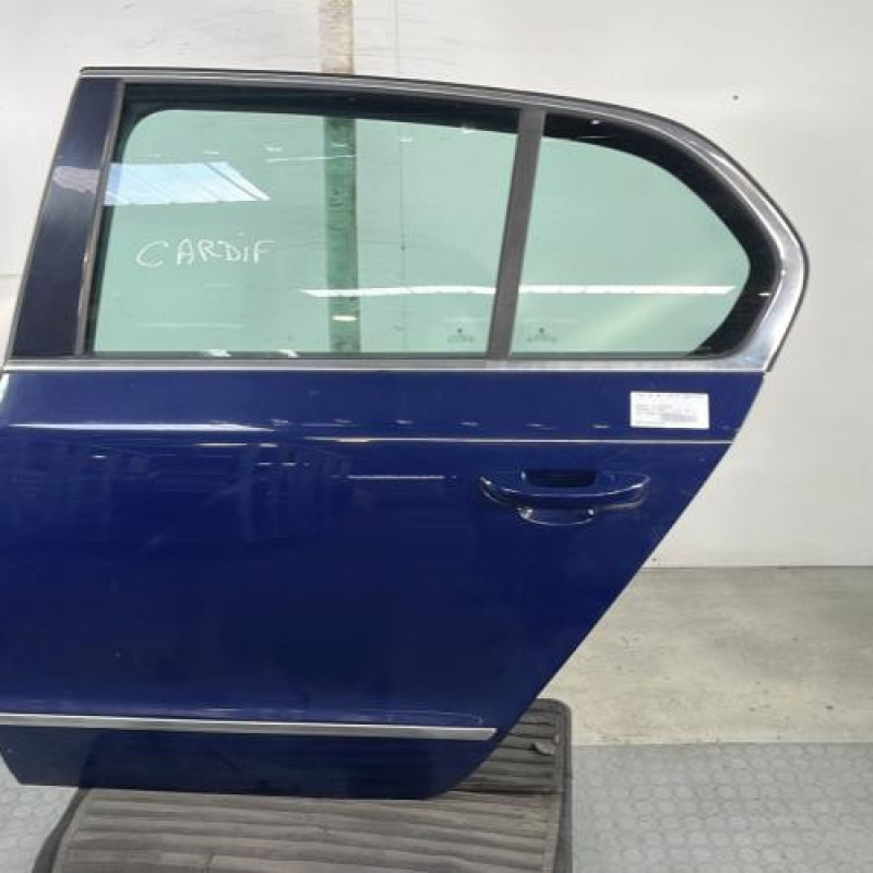 Porte arriere gauche SKODA SUPERB 2 Photo n°1