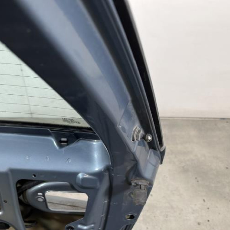 Malle/Hayon arriere SEAT IBIZA 3 Photo n°8