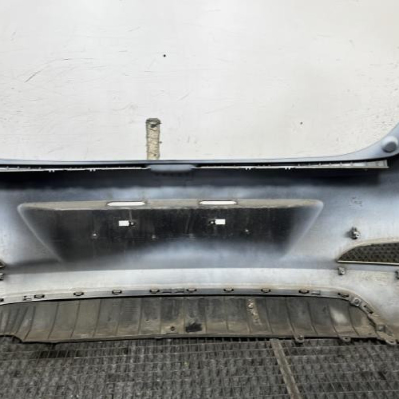 Pare choc arriere HYUNDAI I 20 2 Photo n°5