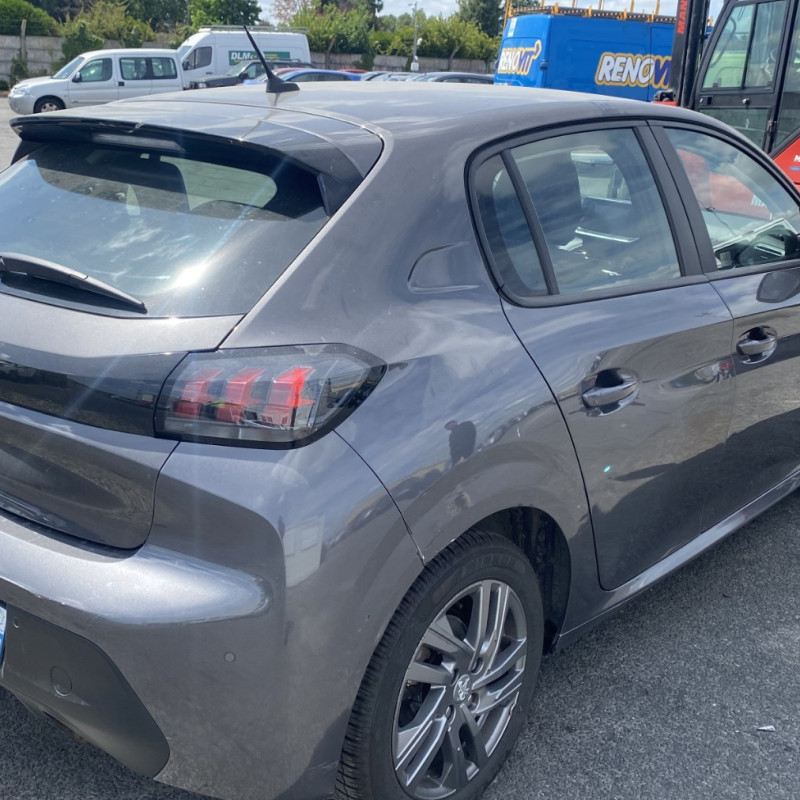 PEUGEOT 208 2 PHASE 1 1.5 BLUE HDI - 16V TURBO Photo n°3