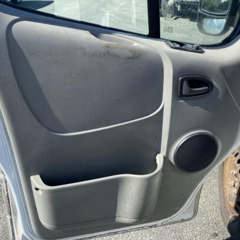 Compresseur clim RENAULT TRAFIC 2 Photo n°14