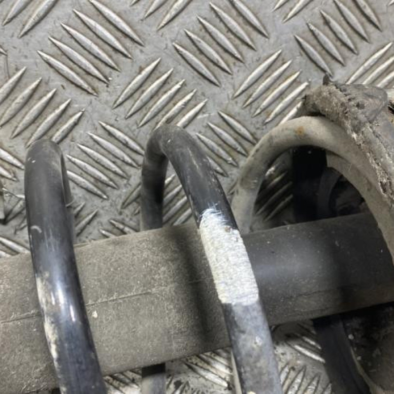 Amortisseur avant gauche RENAULT CLIO 2 Photo n°2