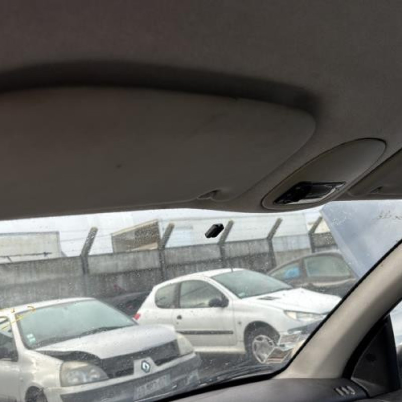 Boitier BSI PEUGEOT 206 Photo n°15