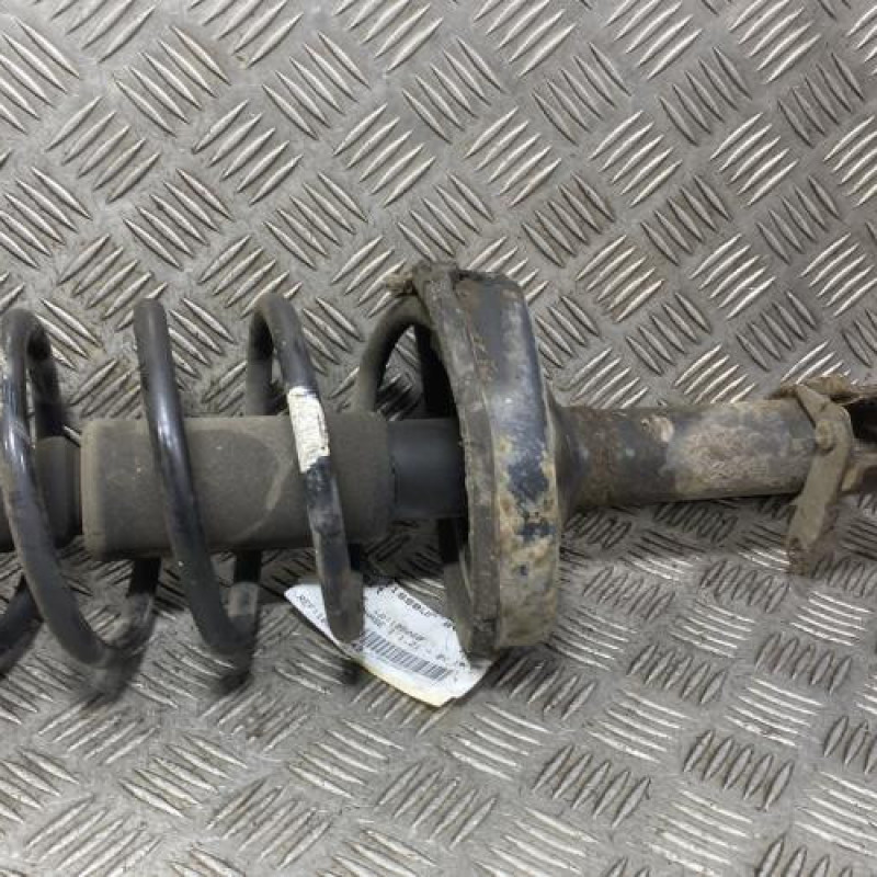 Amortisseur avant droit RENAULT CLIO 2 Photo n°1