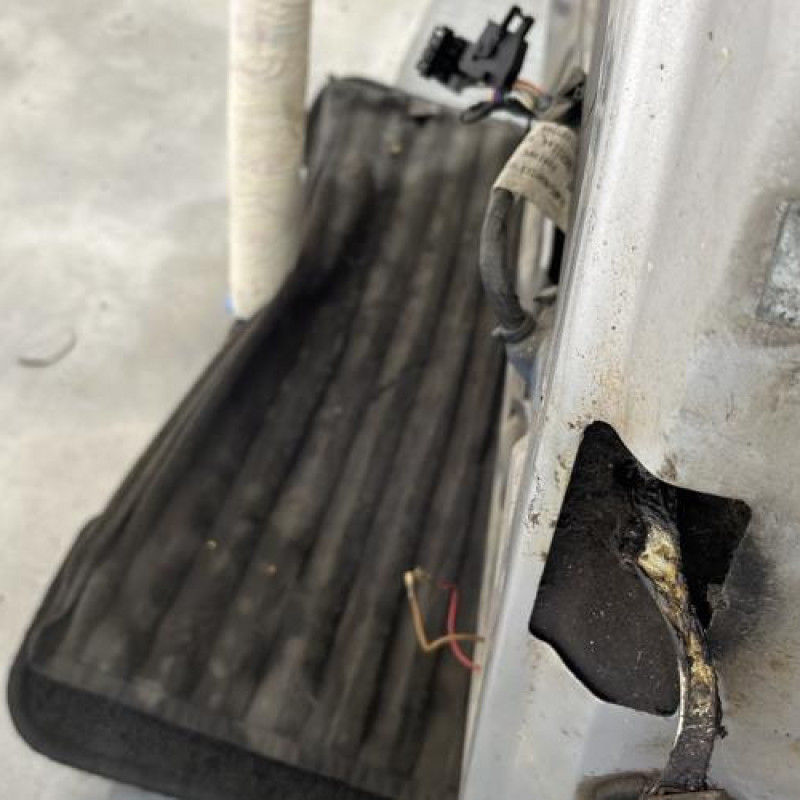 Porte avant gauche PEUGEOT 306 Photo n°5