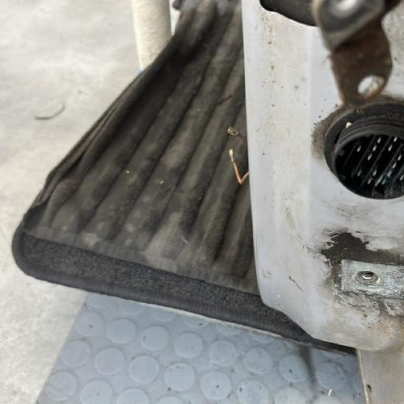 Porte avant gauche PEUGEOT 306 Photo n°6