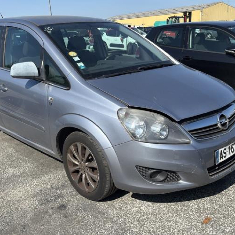 Aile avant droit OPEL ZAFIRA B Photo n°8