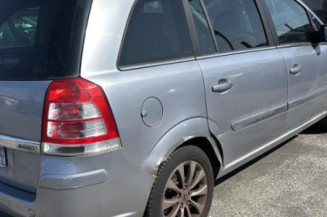 Aile avant droit OPEL ZAFIRA B
