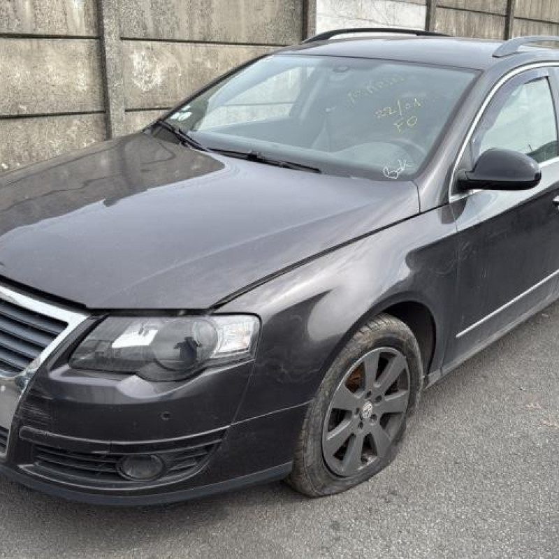 Porte avant gauche VOLKSWAGEN PASSAT 5 Photo n°6