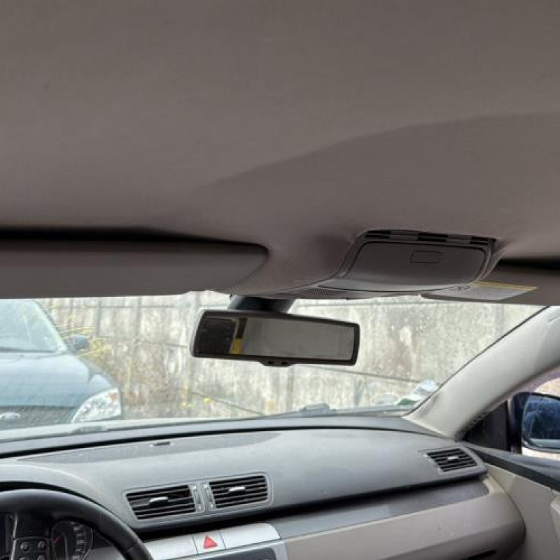 Porte avant gauche VOLKSWAGEN PASSAT 5 Photo n°16