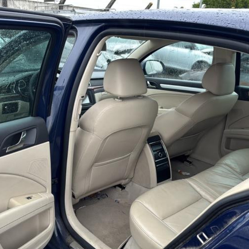 Porte avant gauche SKODA SUPERB 2 Photo n°19