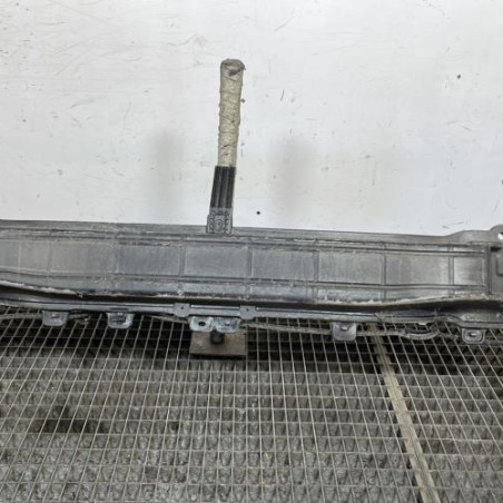 Renfort pare choc arriere (traverse) HYUNDAI I 20 2 Photo n°1