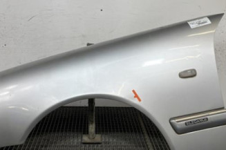 Aile avant gauche MERCEDES CLASSE E 210 Photo n°1
