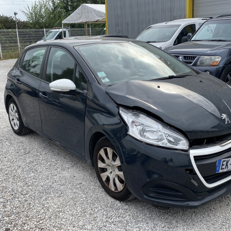 PEUGEOT 208 1 PHASE 2 1.2 VTI - 12V Photo n°2