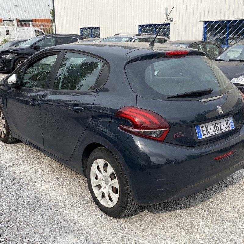 PEUGEOT 208 1 PHASE 2 1.2 VTI - 12V Photo n°4