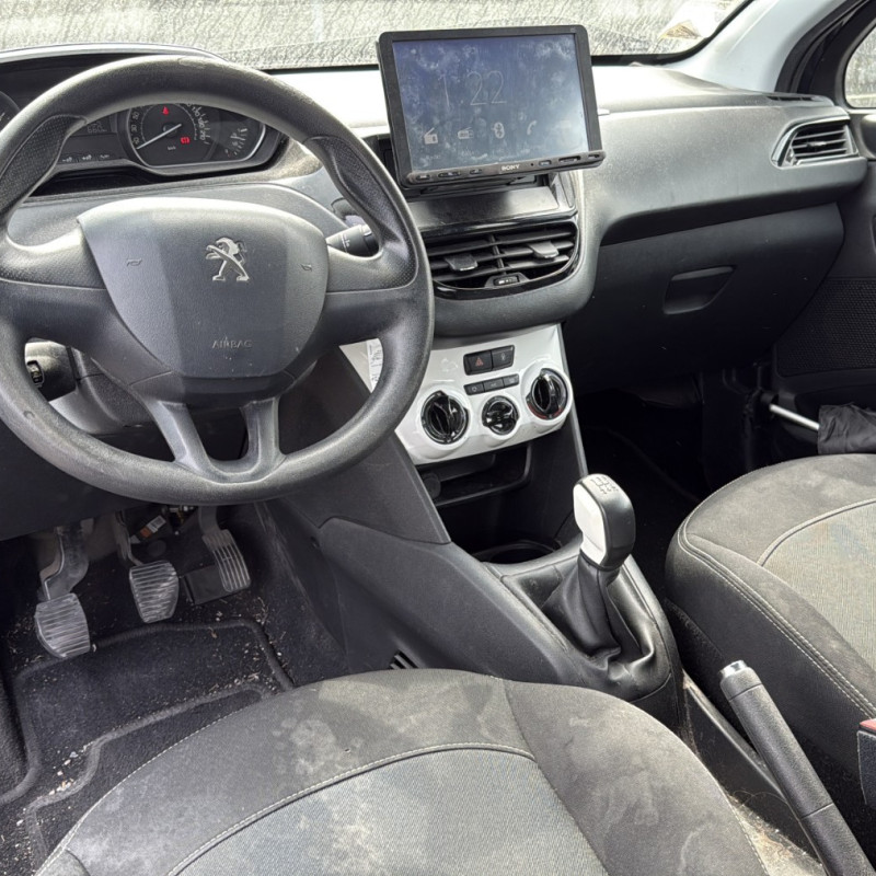 PEUGEOT 208 1 PHASE 2 1.2 VTI - 12V Photo n°25