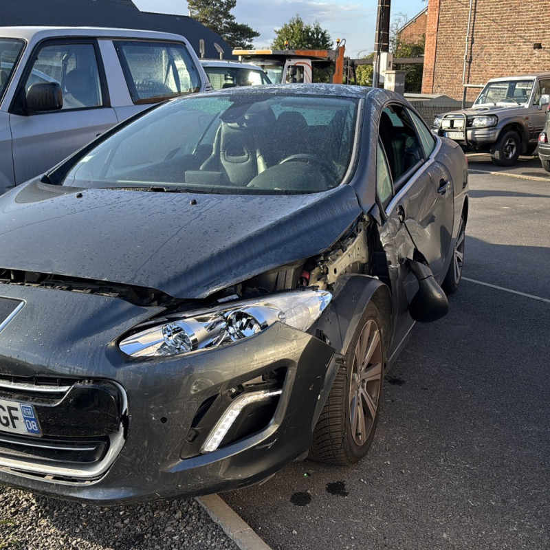 PEUGEOT 308 1 PHASE 2 CABRIOLET 2.0 HDI - 16V TURBO Photo n°3