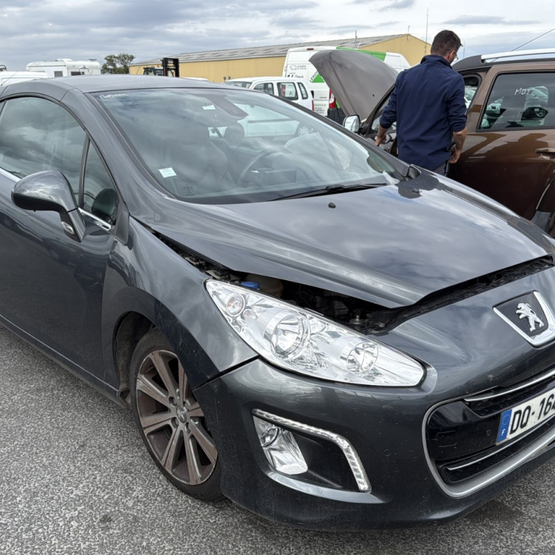 PEUGEOT 308 1 PHASE 2 CABRIOLET 2.0 HDI - 16V TURBO Photo n°13