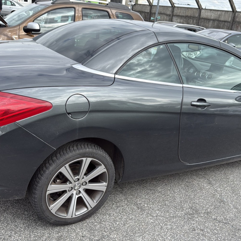 PEUGEOT 308 1 PHASE 2 CABRIOLET 2.0 HDI - 16V TURBO Photo n°17