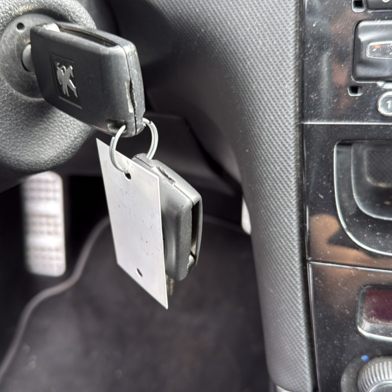 PEUGEOT 308 1 PHASE 2 CABRIOLET 2.0 HDI - 16V TURBO Photo n°30