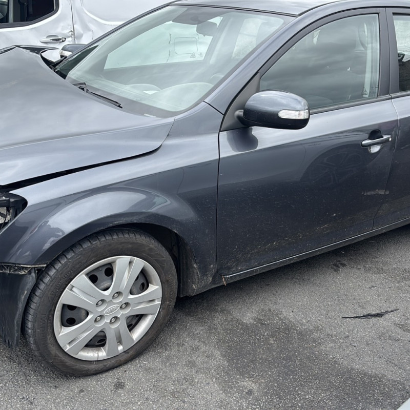 KIA PRO-CEED 1 PHASE 2 1.6 CRDI - 16V TURBO Photo n°17
