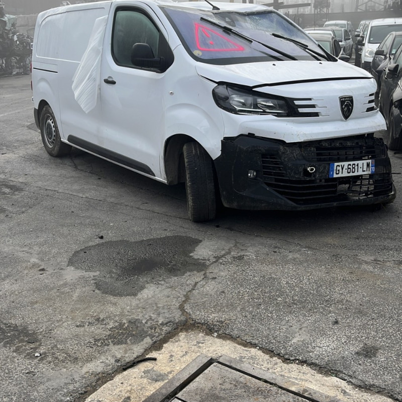 PEUGEOT EXPERT 4 PHASE 1 2.0 BLUE HDI - 16V TURBO Photo n°2