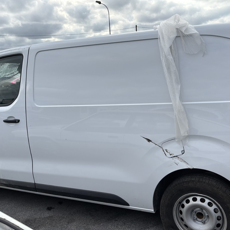 PEUGEOT EXPERT 4 PHASE 1 2.0 BLUE HDI - 16V TURBO Photo n°18