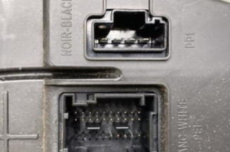 Boitier UCH RENAULT GRAND SCENIC 2