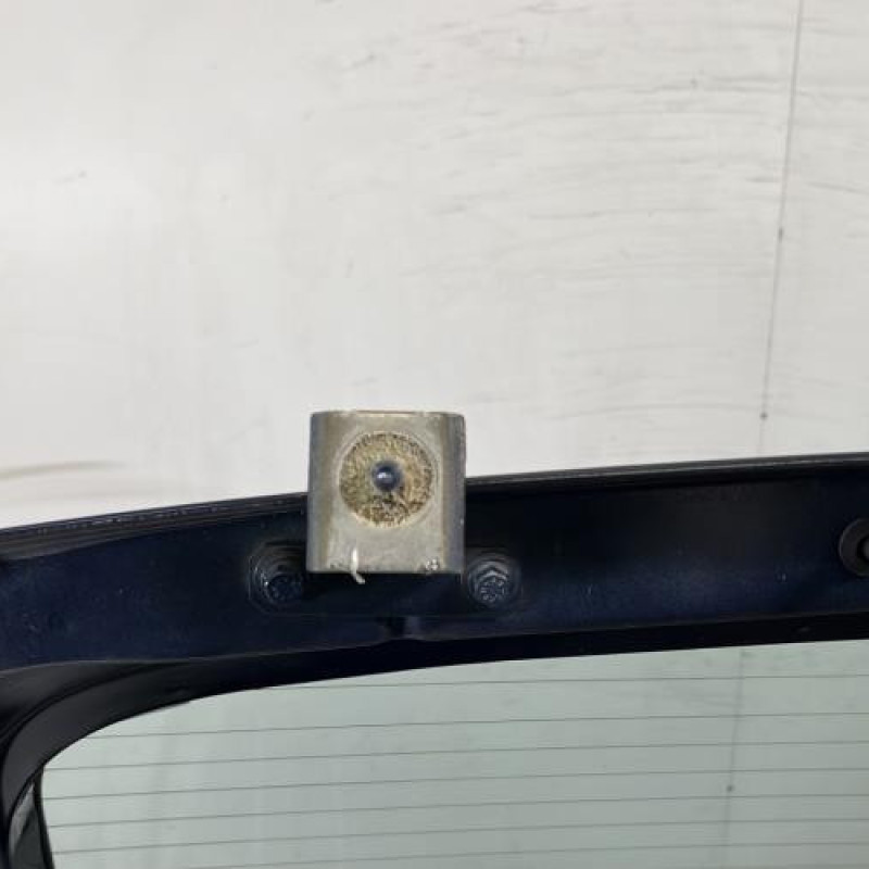 Malle/Hayon arriere DACIA SANDERO 1 Photo n°6