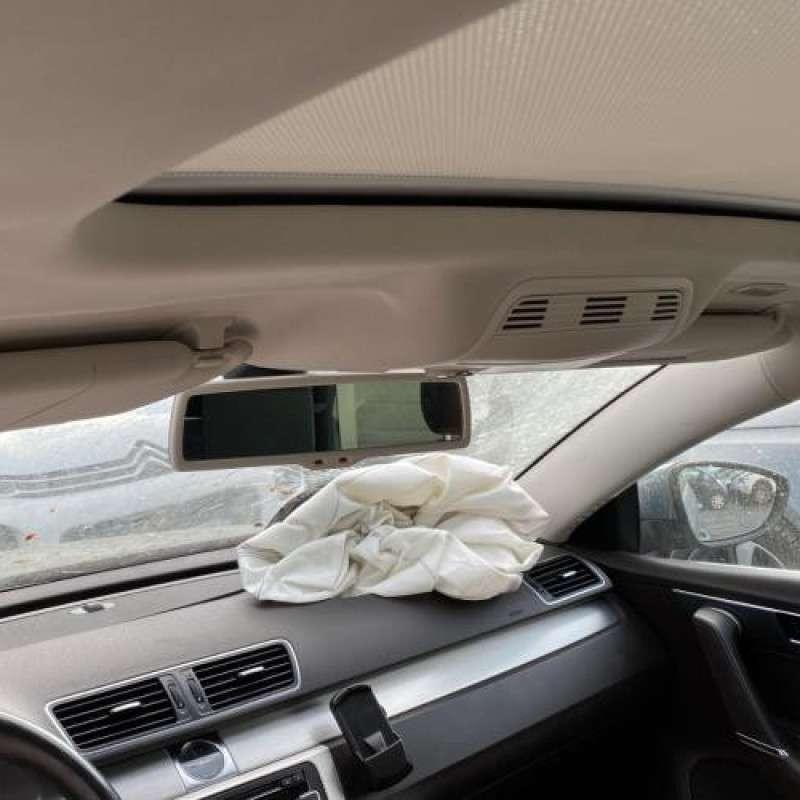 Feu arriere principal droit (feux) VOLKSWAGEN PASSAT 6 Photo n°19