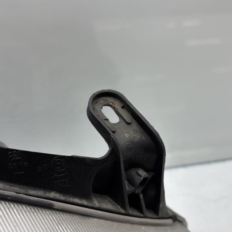 Optique avant principal droit (feux)(phare) OPEL CORSA C Photo n°3