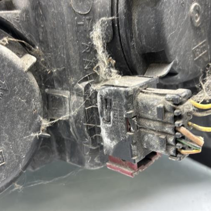 Optique avant principal droit (feux)(phare) OPEL CORSA C Photo n°6