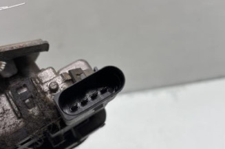 Moteur essuie glace avant VOLKSWAGEN GOLF 4