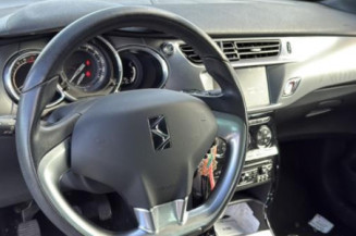 Custode arriere gauche CITROEN DS3