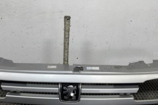 Calandre PEUGEOT 806 Photo n°1